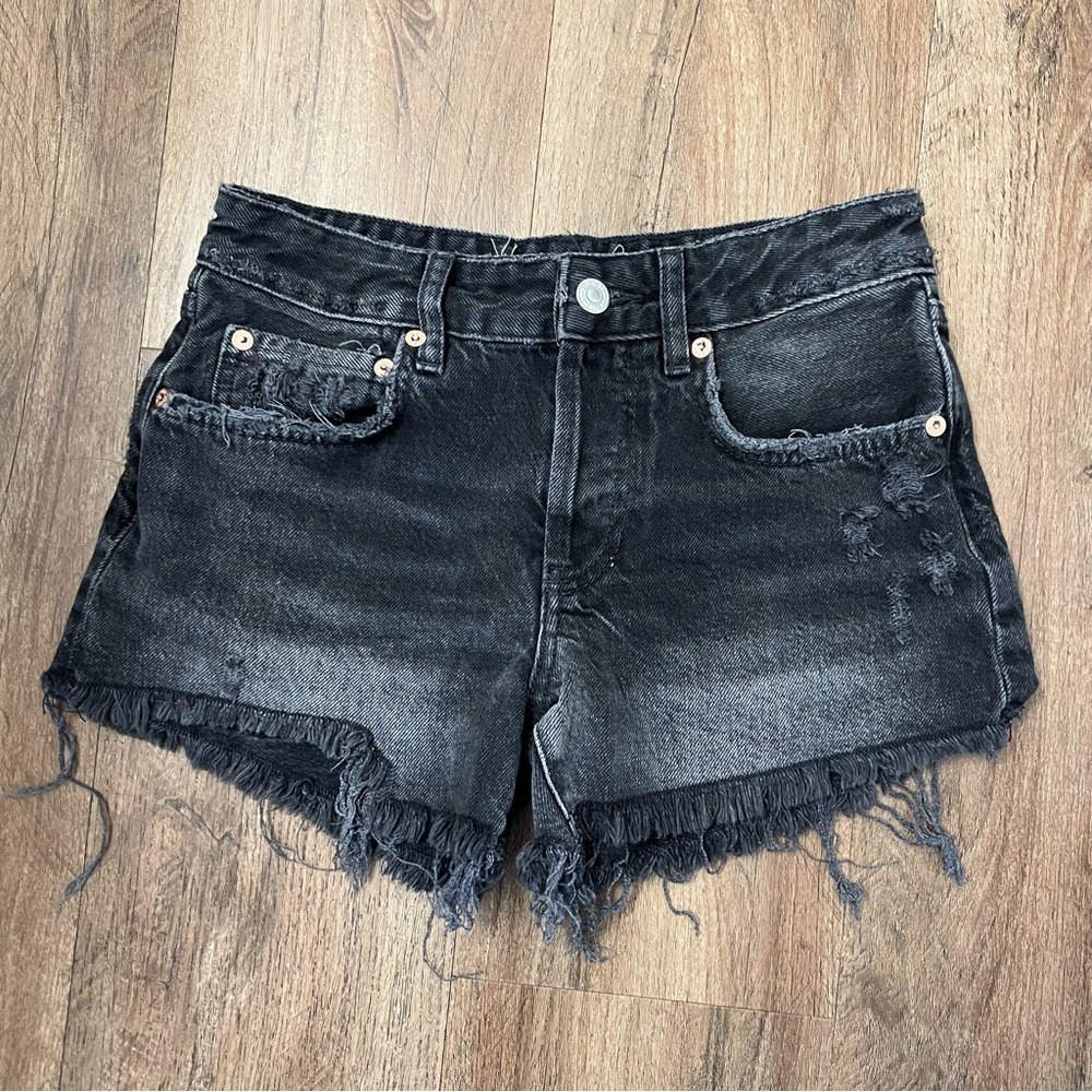 Free People We The‎ Free Distresses Cut-Off Shorts